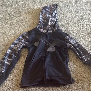 Under Armour Kids Black and Gray Patterned Hoodie